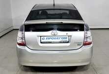 Купить Toyota Prius