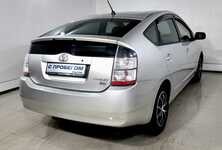 Купить Toyota Prius