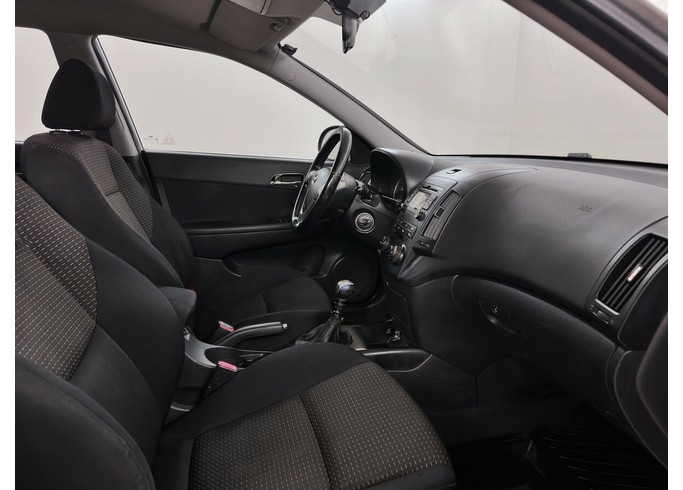 Купить Hyundai I30
