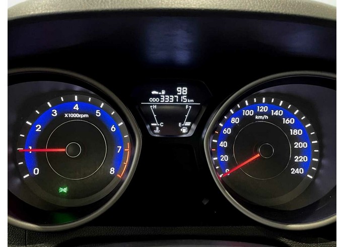 Купить Hyundai Elantra