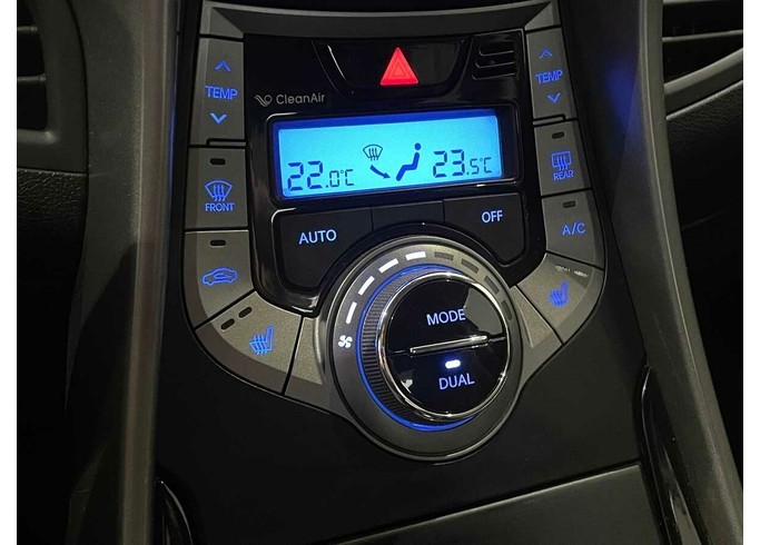 Купить Hyundai Elantra