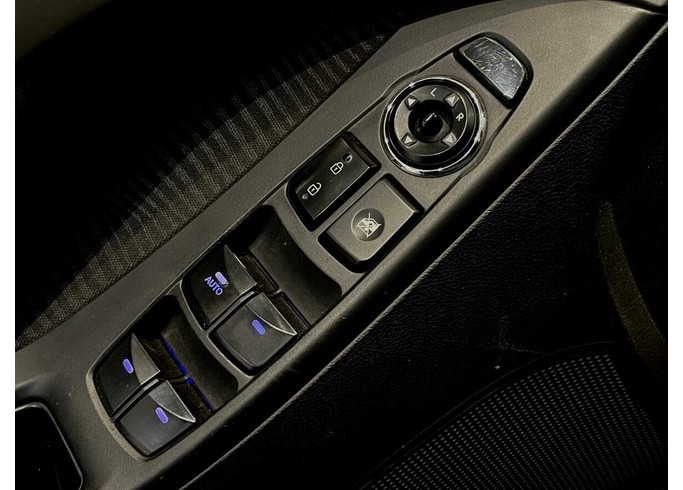 Купить Hyundai Elantra