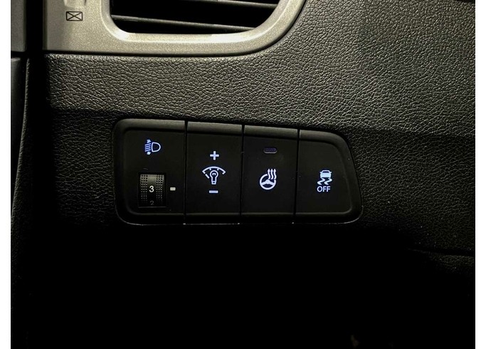 Купить Hyundai Elantra