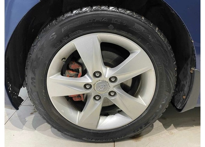 Купить Hyundai Elantra