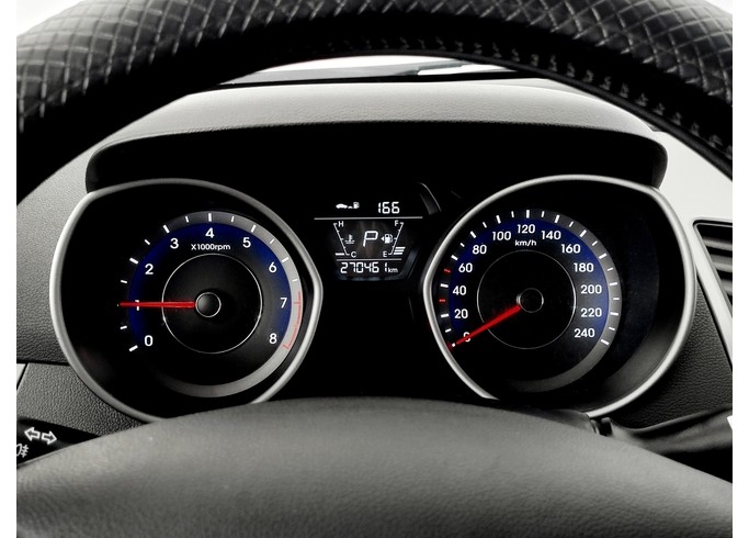 Купить Hyundai Elantra