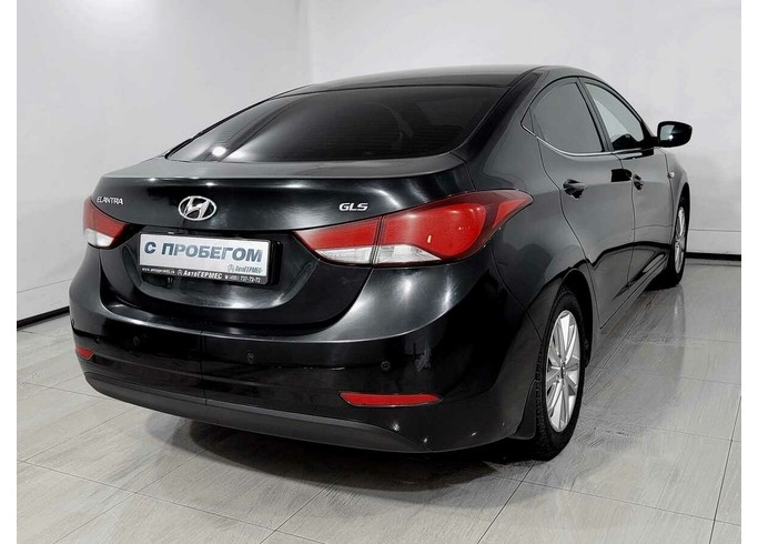 Купить Hyundai Elantra