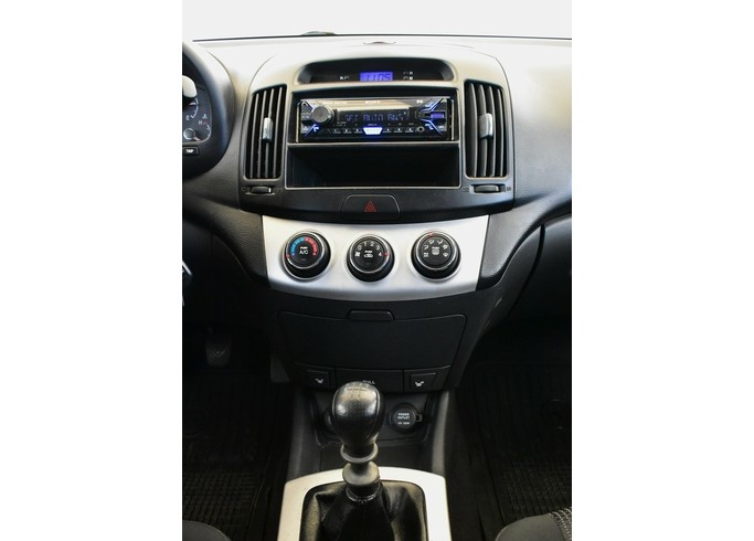 Купить Hyundai Elantra