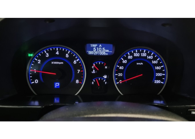 Купить Hyundai Elantra