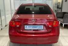 Купить Hyundai Elantra