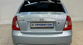 Hyundai Verna