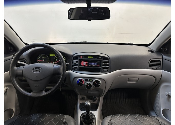 Купить Hyundai Verna