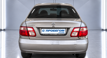 Nissan Almera