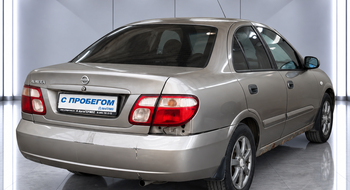 Nissan Almera