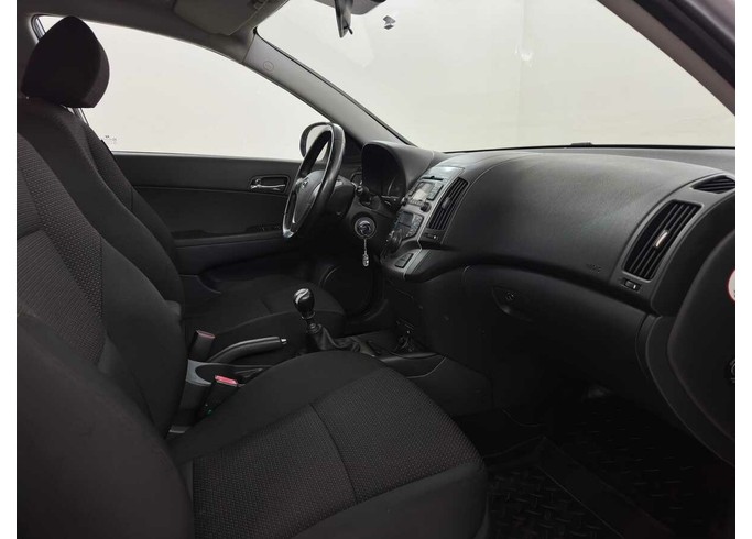 Купить Hyundai I30