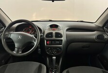 Купить Peugeot 206