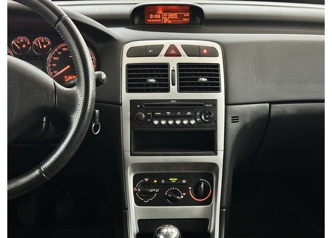Купить Peugeot 307