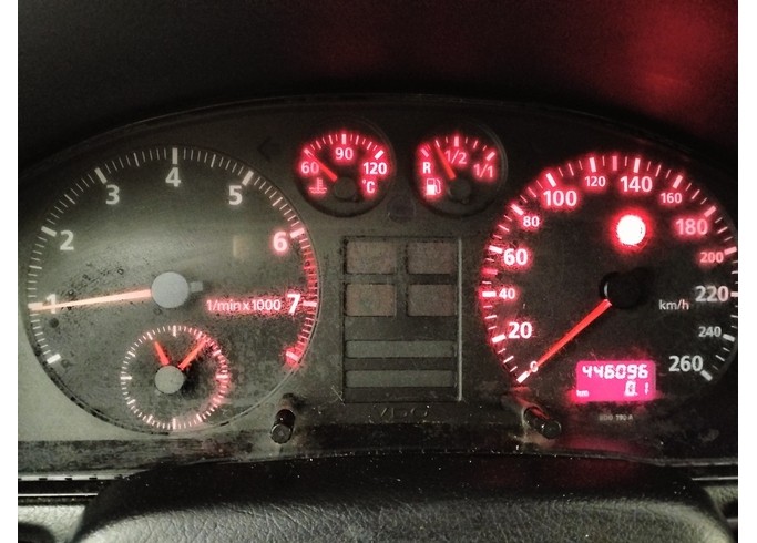 Купить Audi A4