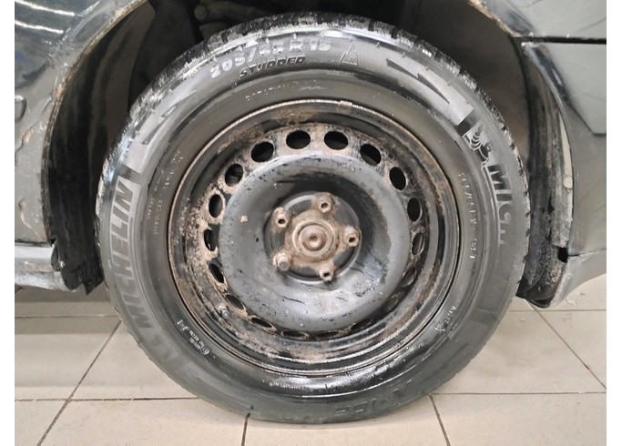 Купить Audi A4