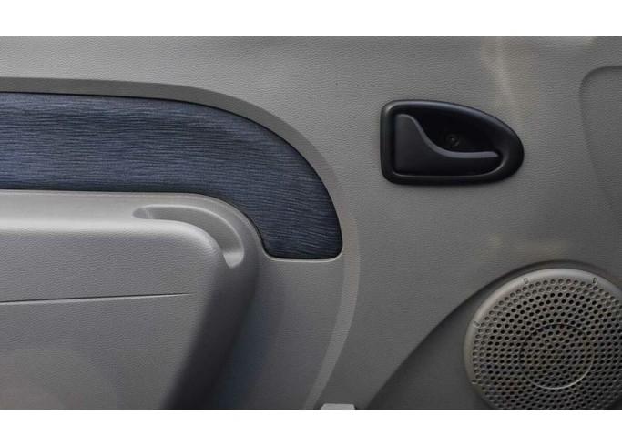 Купить Renault Logan