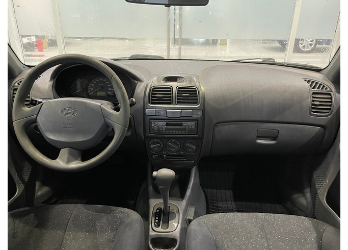 Купить Hyundai Accent