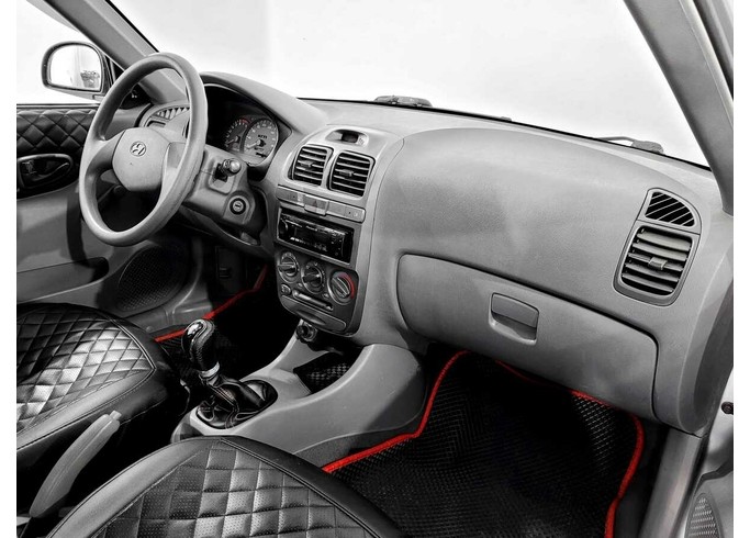 Купить Hyundai Accent