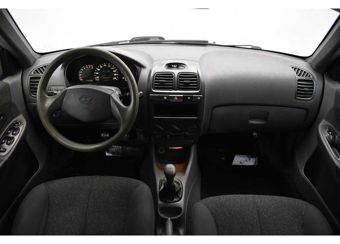 Купить Hyundai Accent