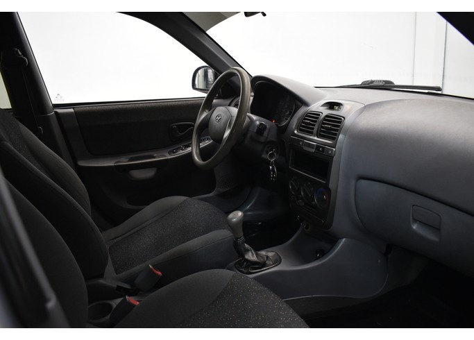 Купить Hyundai Accent