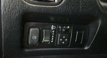 Mitsubishi Carisma