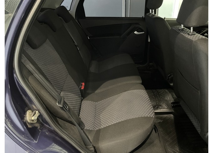 Купить Lada Granta