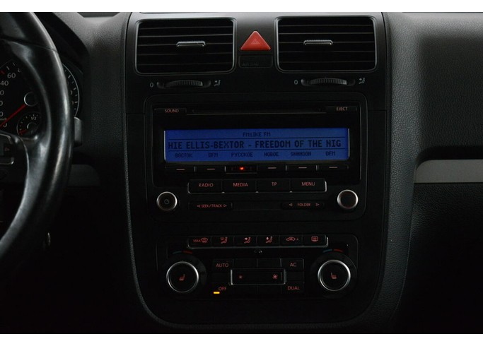 Купить Volkswagen Jetta