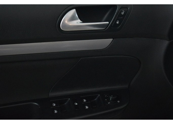 Купить Volkswagen Jetta