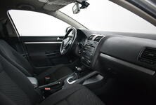 Купить Volkswagen Jetta