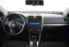 Купить Volkswagen Jetta