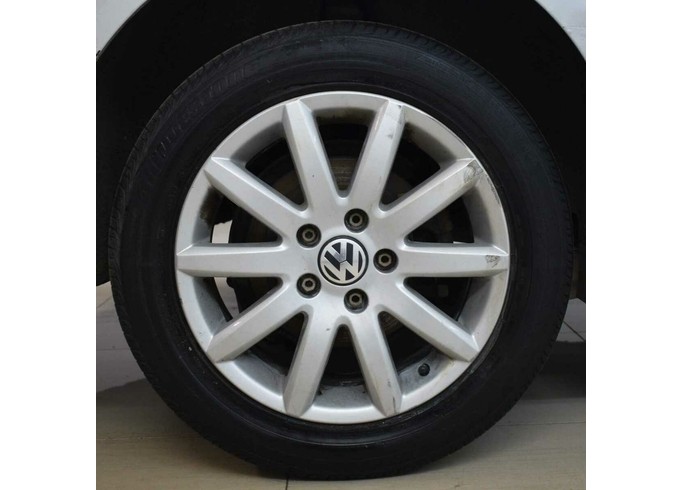 Купить Volkswagen Jetta