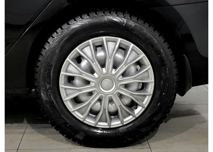 Купить Hyundai Solaris