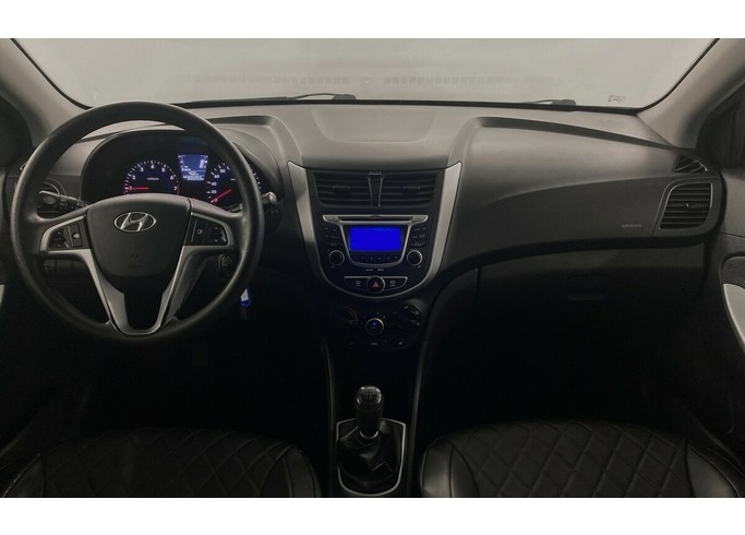 Купить Hyundai Solaris