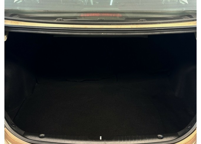 Купить Hyundai Solaris
