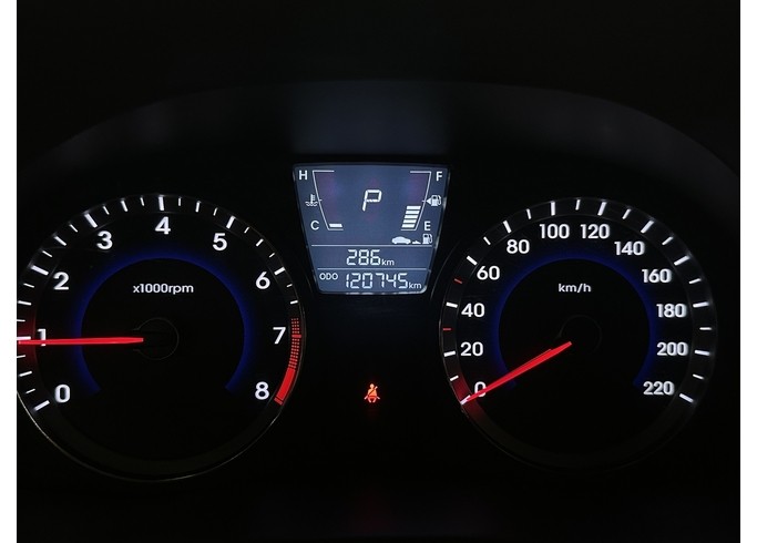 Купить Hyundai Solaris