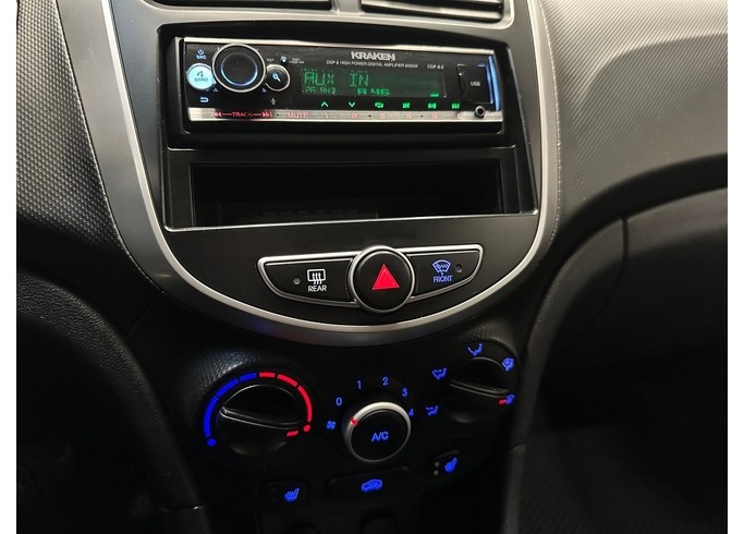 Купить Hyundai Solaris