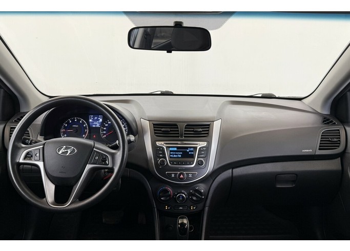 Купить Hyundai Solaris