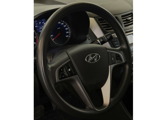Купить Hyundai Solaris