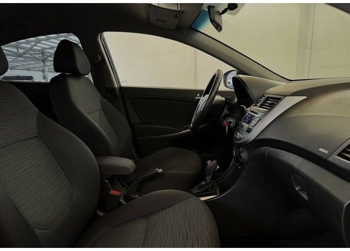 Купить Hyundai Solaris