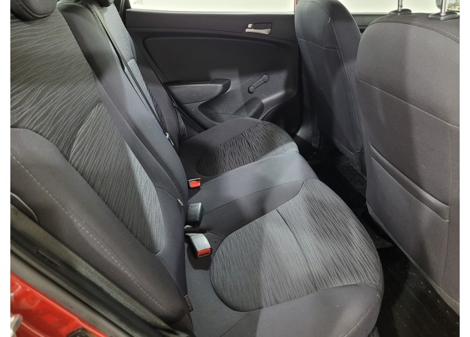 Купить Hyundai Solaris