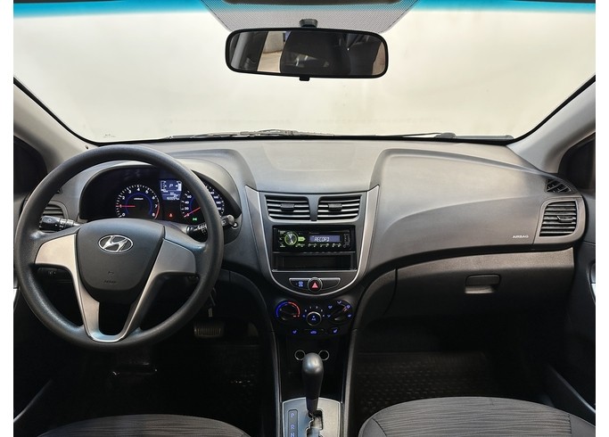 Купить Hyundai Solaris