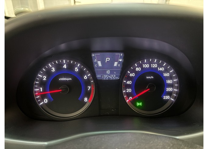 Купить Hyundai Solaris