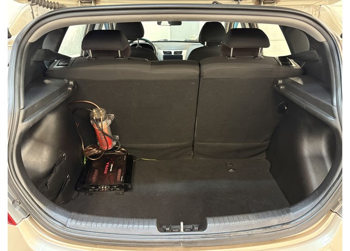 Купить Hyundai Solaris