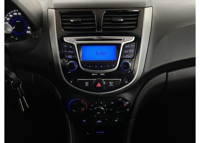 Купить Hyundai Solaris