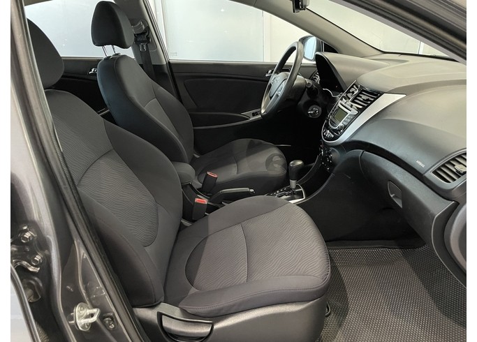 Купить Hyundai Solaris