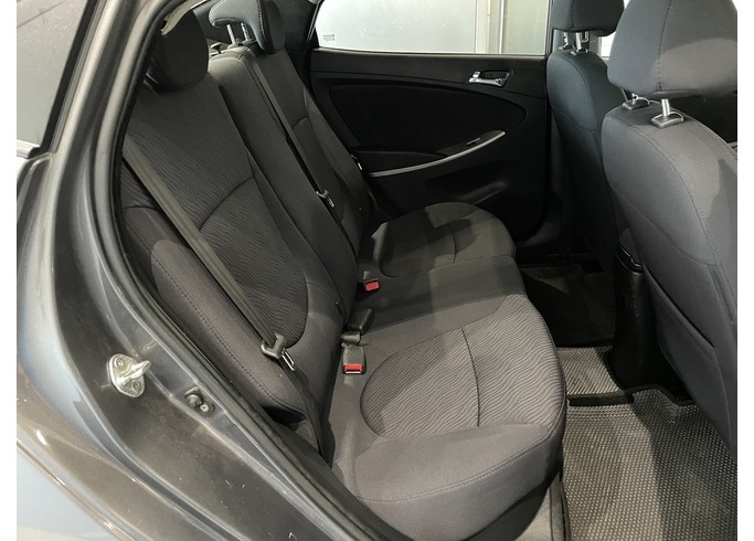 Купить Hyundai Solaris