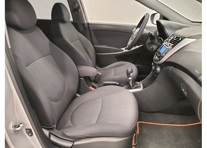 Купить Hyundai Solaris